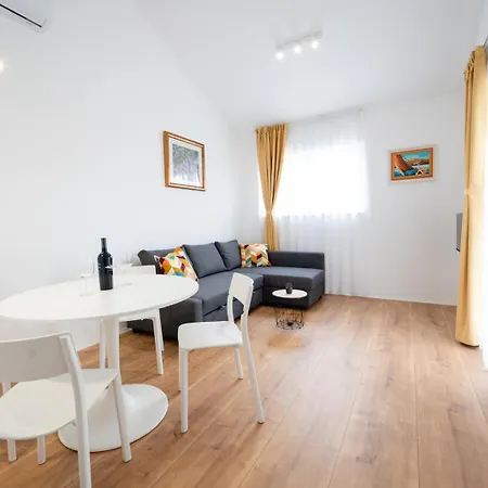 Apartments Piskulic Brodarica  Exterior photo