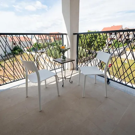 Apartments Piskulic Brodarica  Exterior photo